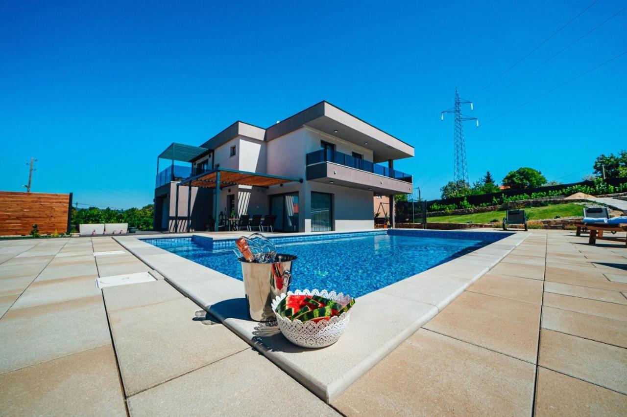 Villa Viktoria a luxury villa in Imotski, pool Lokvicic Exteriör bild
