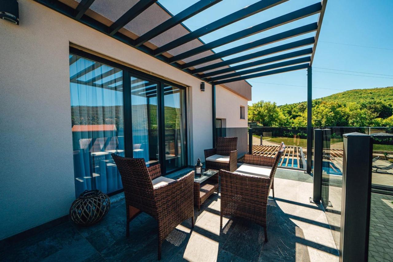 Villa Viktoria a luxury villa in Imotski, pool Lokvicic Exteriör bild
